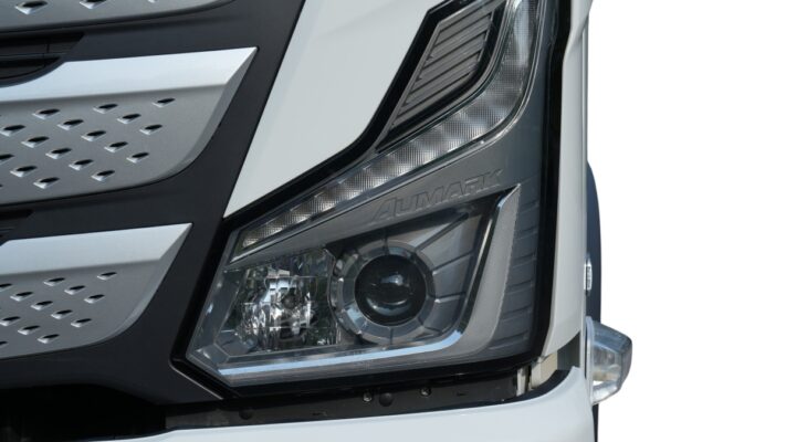 Hệ thống chiếu sáng sử dụng cụm đèn Halogen